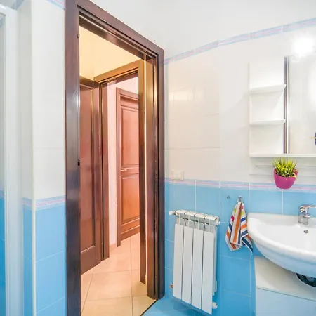 Gorgeous In 트라비아