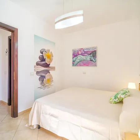 Gorgeous In 트라비아